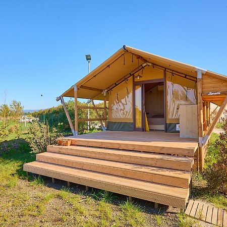מרינה די צ'צ'ינה Delfino Tuscany Resort מראה חיצוני תמונה